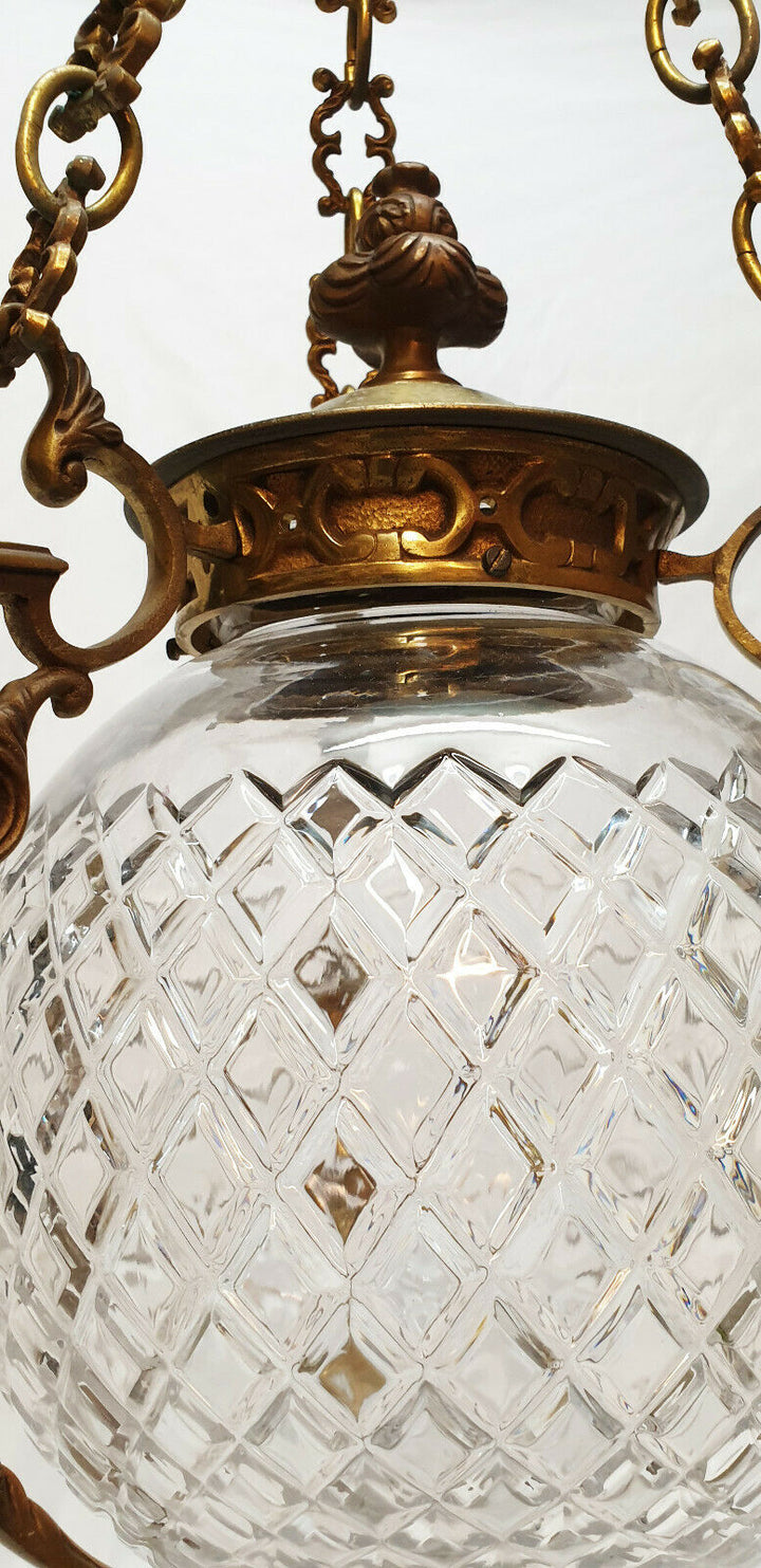 lanterne lustre d’alcôve en cristal moulé et bronze vers 1900 Baccarat