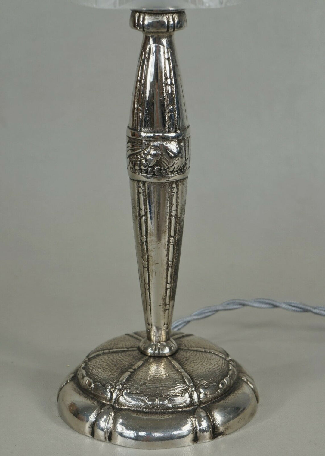 GEORGES LELEU opalescent FRENCH 1930 ART DECO TABLE LAMP .... Hanots Verlys 1925