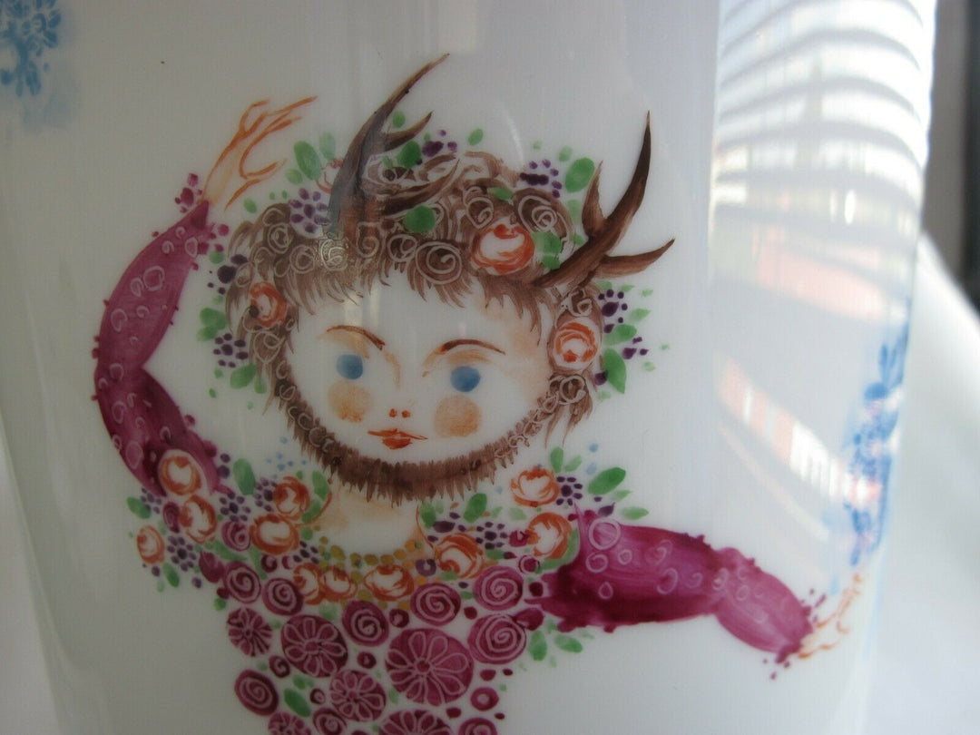 Wunderschöne große Meissen Vase in Dekor Sommernachtstraum / Blütenreigen