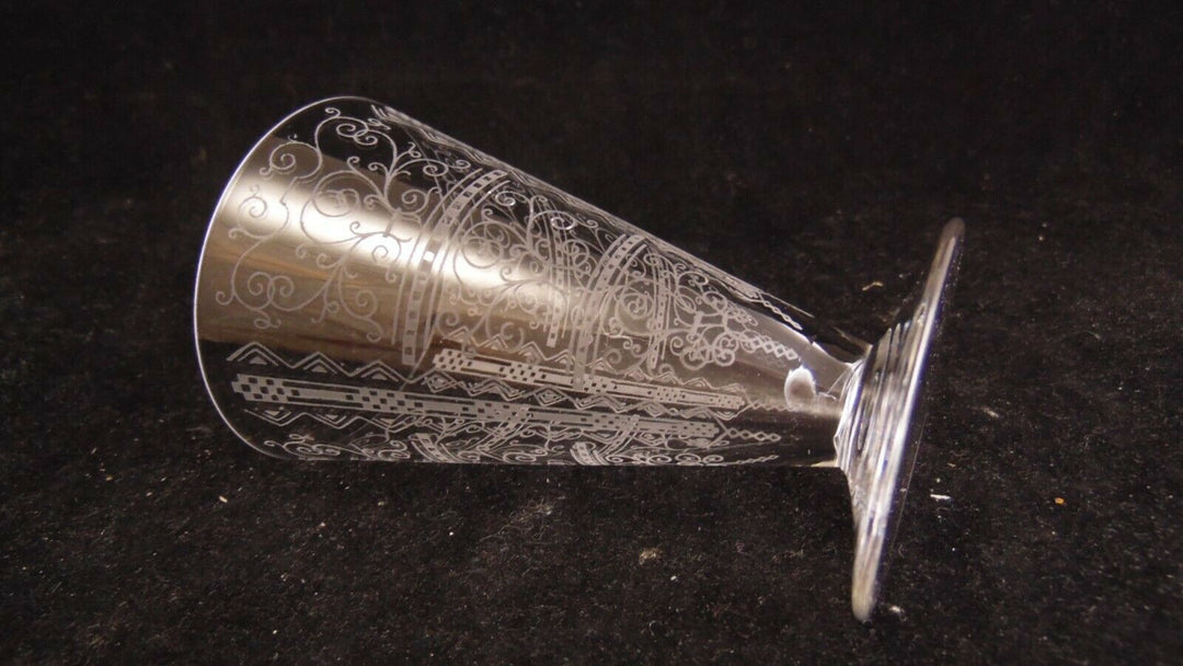 Service de 6 verres à vin en cristal de Baccarat modèle Lido, hauteur 10/10.2 cm