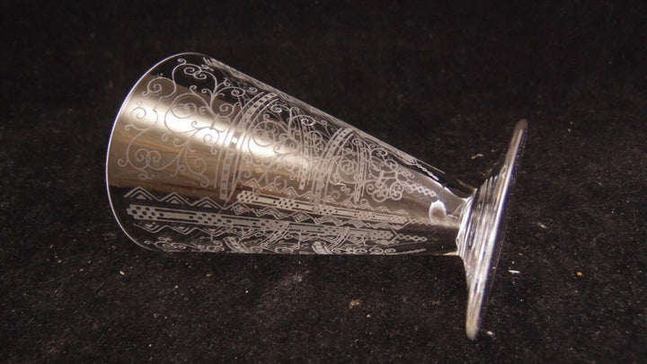 Service de 6 verres à vin en cristal de Baccarat modèle Lido, hauteur 10/10.2 cm