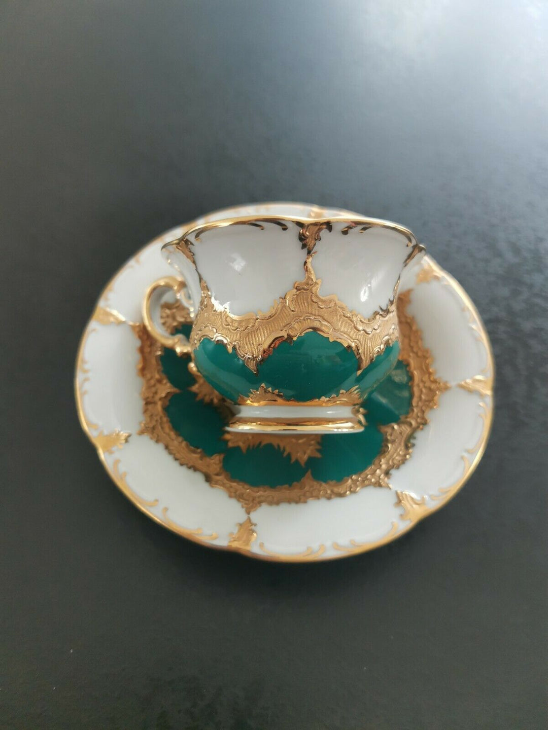 マイセン　Bフォーム　ロシアングリーン　コーヒーカップ＆ソーサー　2級品