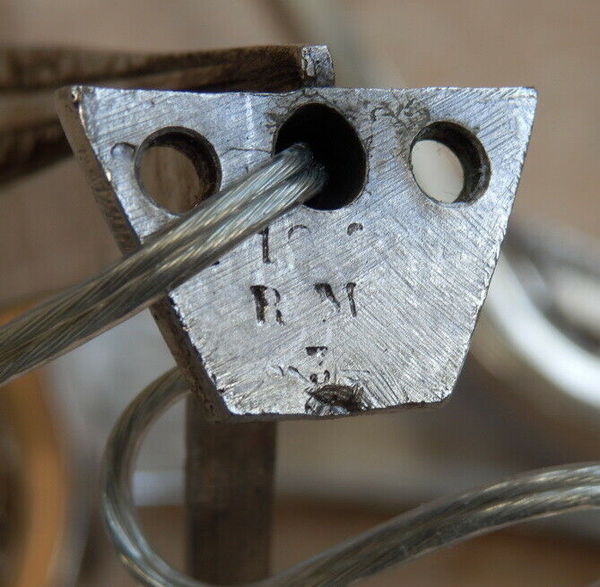 Cherrier et Besnus ＆ハノッツ:1930フランスアールデコ調シャンデリアランプ