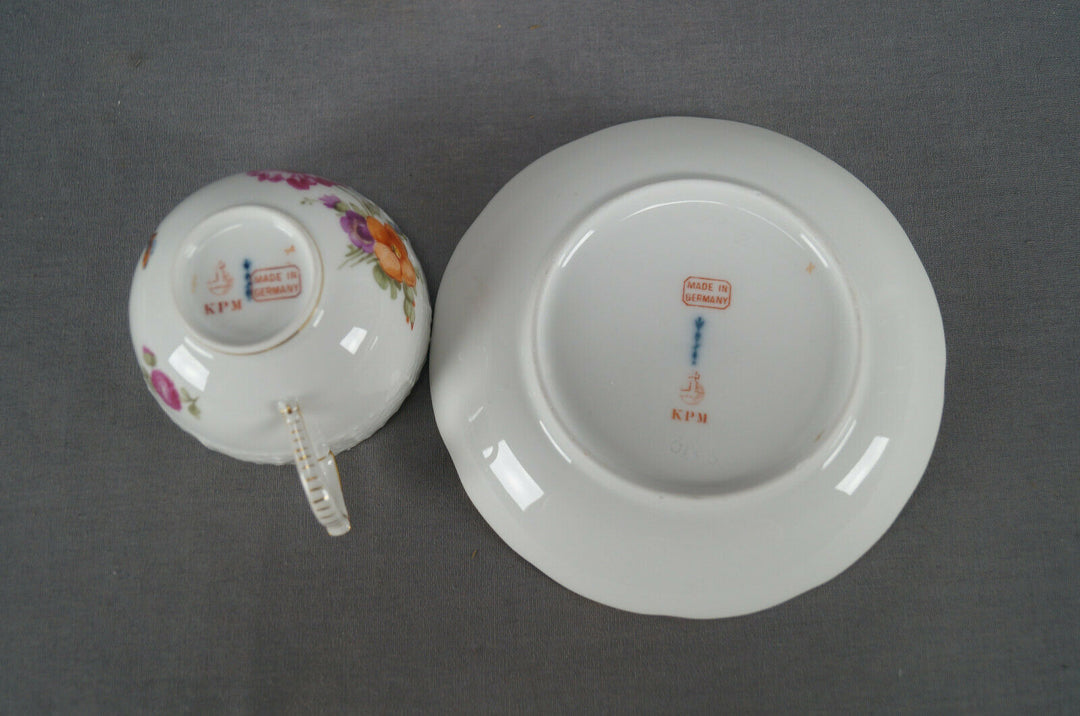 KPM Berlin Hand Painted Dresden Floral Butterfly & Gold Tea Cup & Saucer A