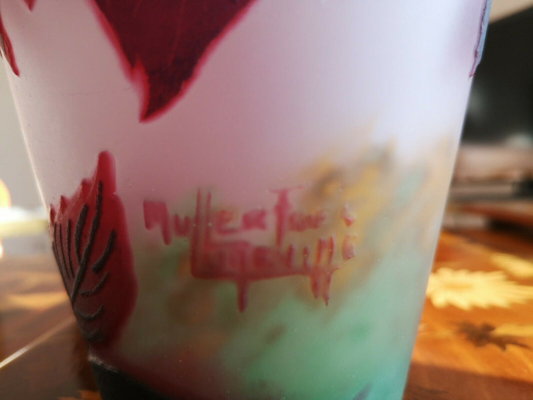 MULLER FRÈRES LUNÉVILLE - Vase aux roses circa 1925 - (DAUM GALLÉ) - NO COPY