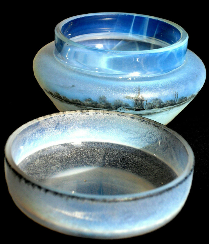Belle boite Daum, decor hollandais, parfaite, era 1890-1896 galle vase