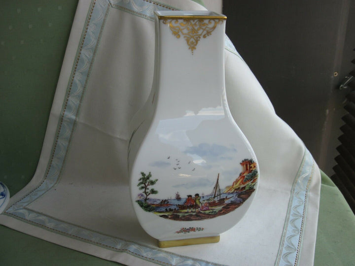 Schöne große Meissen Vase mit Chinoiserie und Gold