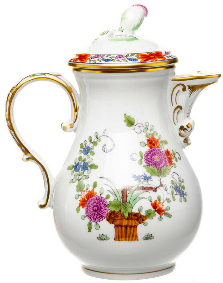 Mokkakanne Garbemuster mit Kante Meissen Neuer Ausschnitt Modell 00692 1. Wahl