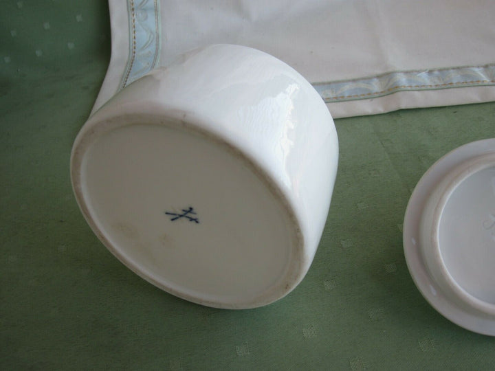 Schöne Meissen Dose mit Spatz, Ivar Tillberg 1914