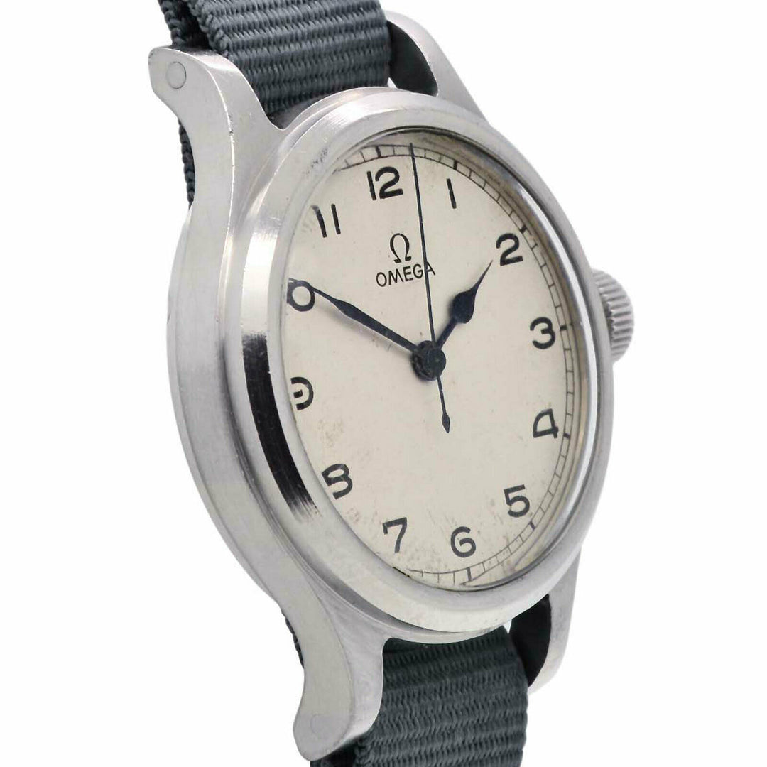 ヴィンテージ　オメガ　イギリス軍　ミリタリーウォッチRAF6B/159 1721 1956年