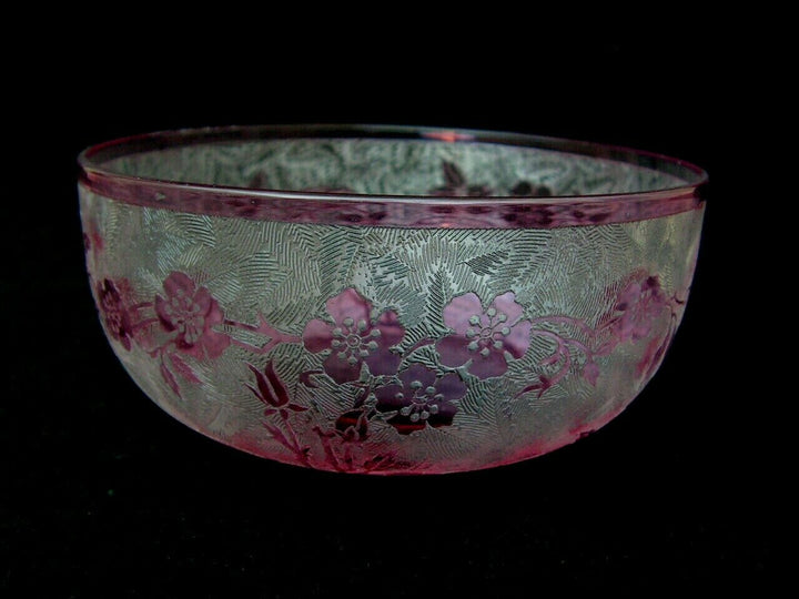 ANCIENNE COUPE VIDE POCHE EN CRISTAL DE BACCARAT TYPE EGLANTIER