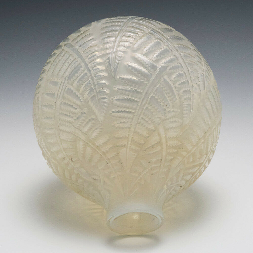 Opalescent Rene Lalique Espalion Vase Designed 1927 Marcilhac 996