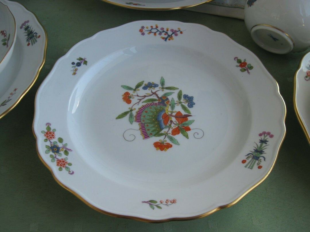 Schöne Meissen Sammeltasse in Dekor Japanischer Schmetterling