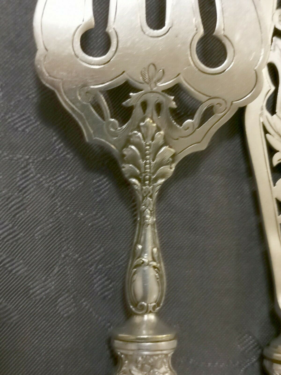 Solid Silver Puiforcat Modern Foliage Covered Service A Fish l2