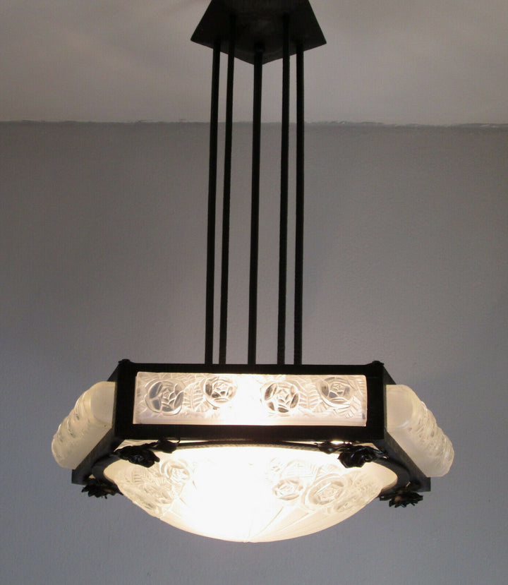STUNNING FRENCH ART DECO CHANDELIER 1925 OF DAVID GUERON ( DEGUE )