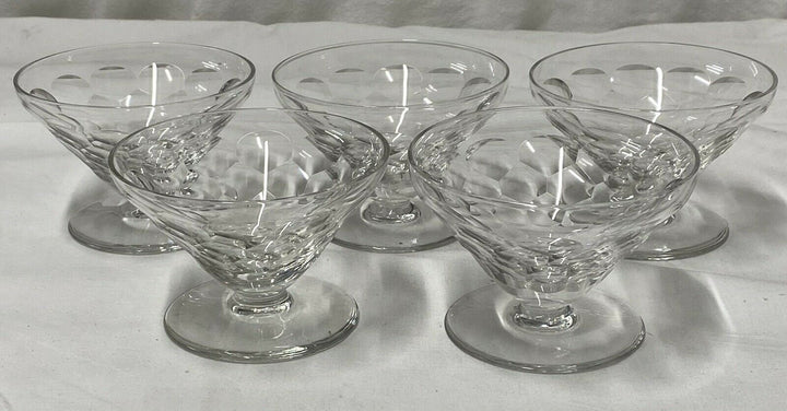 BACCARAT 5 COUPES À CHAMPAGNE VERRE CRISTAL DÉCOR ÉCAILLE MODÈLE CHAUNY LOT 1.