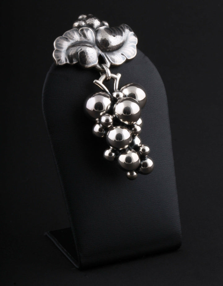 Georg Jensen Sterling Brooch # 217B. Moonlight Grape. Art Nouveau.NEW! 3531551