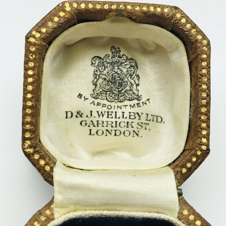 ANTIQUE/VINTAGE RING BOX JEWELLERY DISPLAY JEWELRY PRESENTATION CASE D&J WELLBY