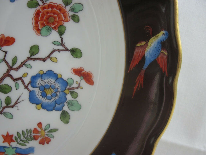 Schöner Meissen Teller mit vielen Indischen Blumen, Kakiemon Malerei
