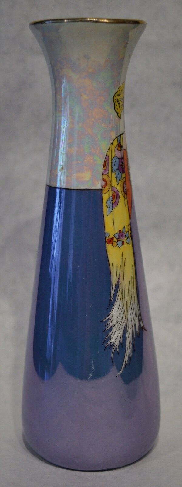 Great & scarce Art Deco lady with fan Noritake blue luster 21.5 cm vase c.1920’s