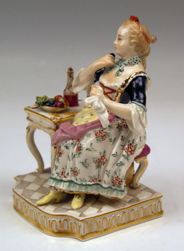 邁森 MEISSEN マイセン FIGUR FÜNF SINNE DER GESCHMACK DAME AM TISCH THE TASTE MNR: E2