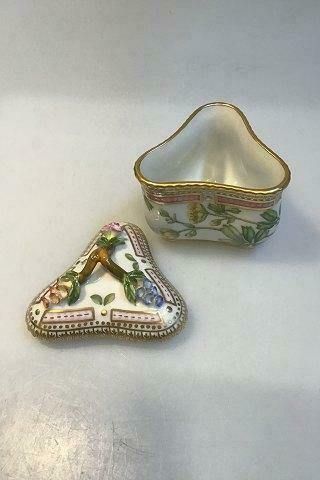 Royal Copenhagen Flora Danica triangular creme cup No 3575