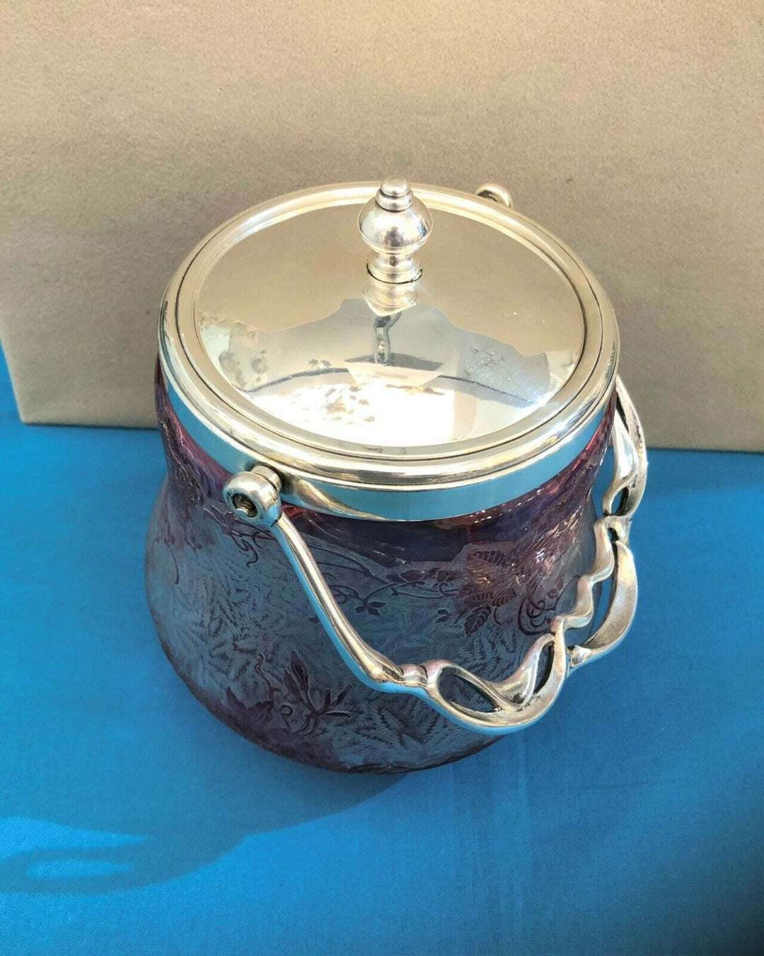 Crystal biscuit bucket baccarat decor strawberry clear acid silvery metal
