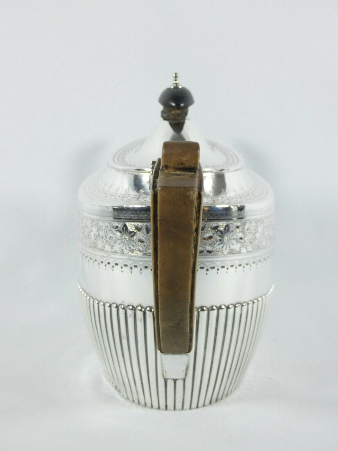 アンティークヴィクトリアン、スターリング・シルバーティーポット、1892年頃