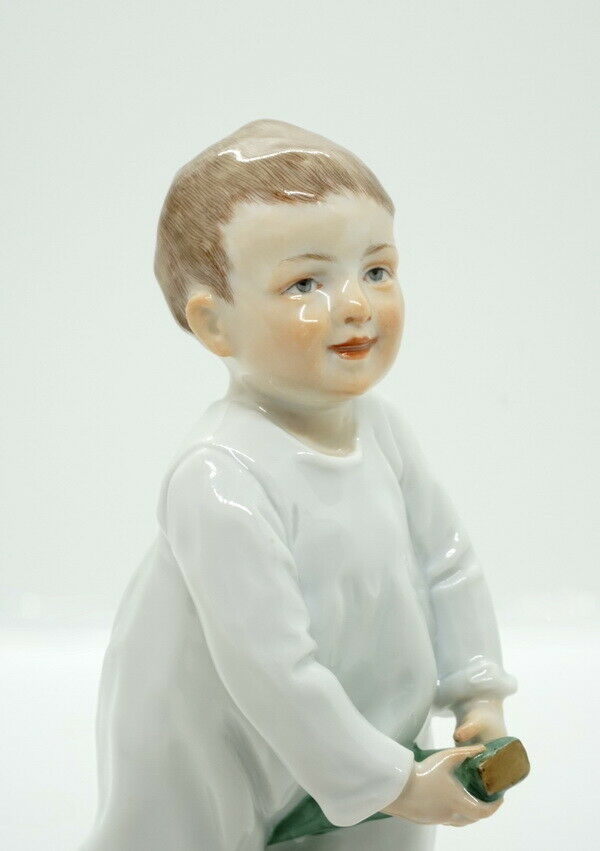 MEISSEN FIGUR マイセン HENTSCHELKIND KNABE AUF STOCK REITEND MNR: W119 UM 1924 - 34