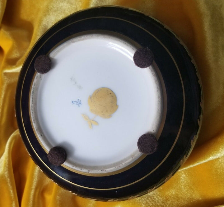 ANTIQUE FRENCH SEVRES PORCELAIN & BRONZE JEWERLY OR TRINKET BOX SIGNED BY ARTIST