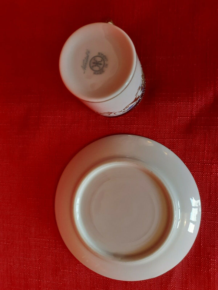 ANTIQUE NORITAKE DEMITASSE SIZE COFFE CAN/CUP & SAUCER COBALT BLUE & GILT DESIGN