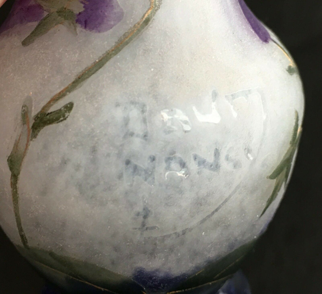 ドーム兄弟（ドームナンシー）スミレの花のくびれ型花瓶のサイン