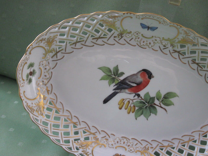 Schöne Meissen Korb-Schale mit Vogel-Dekor, Insekten und Gold