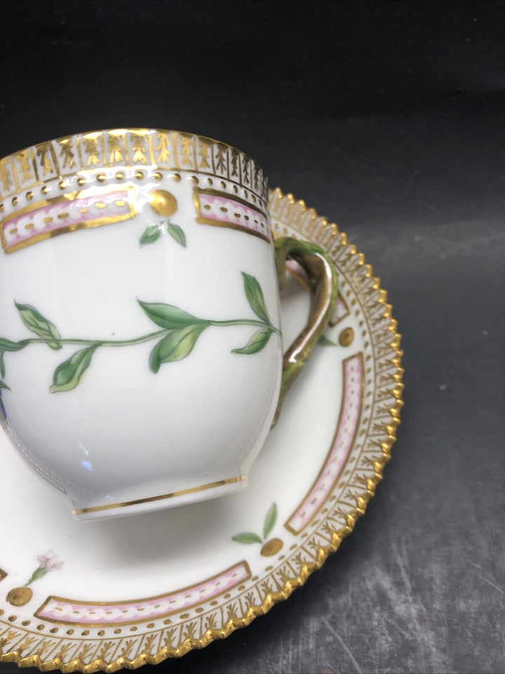 ロイヤルコペンハーゲン　フローラダニカ　コーヒーカップ＆ソーサー　No 20/3597