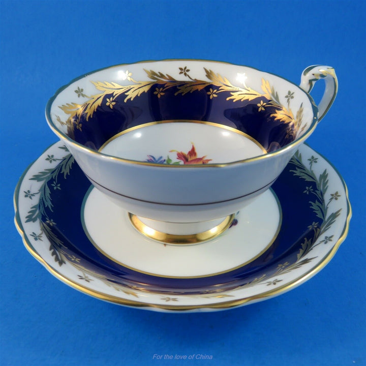 パラゴン　コバルトの縁に花柄のカップ&ソーサー