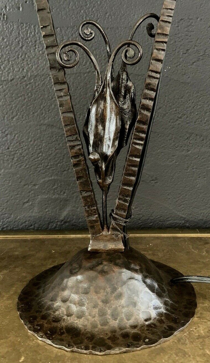 Schneider et Barthelemie-lampe art deco fer forgé martelé-muller-daum-brandt