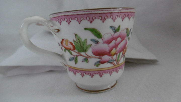 Tasse et sous-tasse Minton 110 estampillées V S "English Porcelain" du XIXe