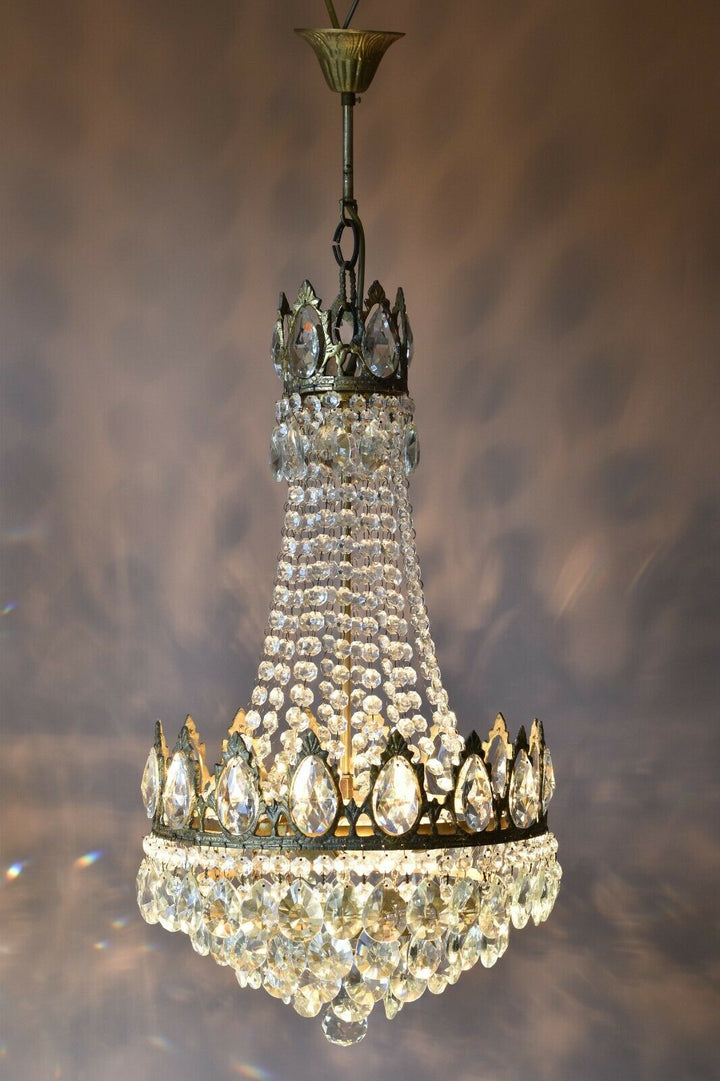 フランスアンティーク　クリスタルビーズ シャンデリア　小さな照明　天井照明 フランスアンティーク クリスタルビーズ シャンデリア 小さな