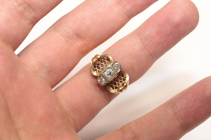 アンティーク 18K ナチュラルオールドカットダイヤモンドのヴィクトリアンリング