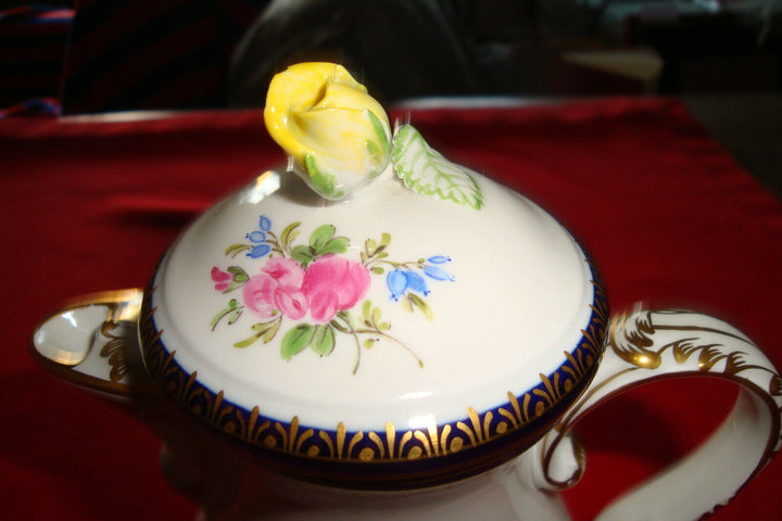 Original MEISSEN: Mokka-Kännchen A-Kante 1. Wahl. Prachtstück !!!