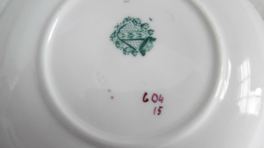 Tasse et sous-tasse Minton SARREGUEMINES du XIXe à décor foral