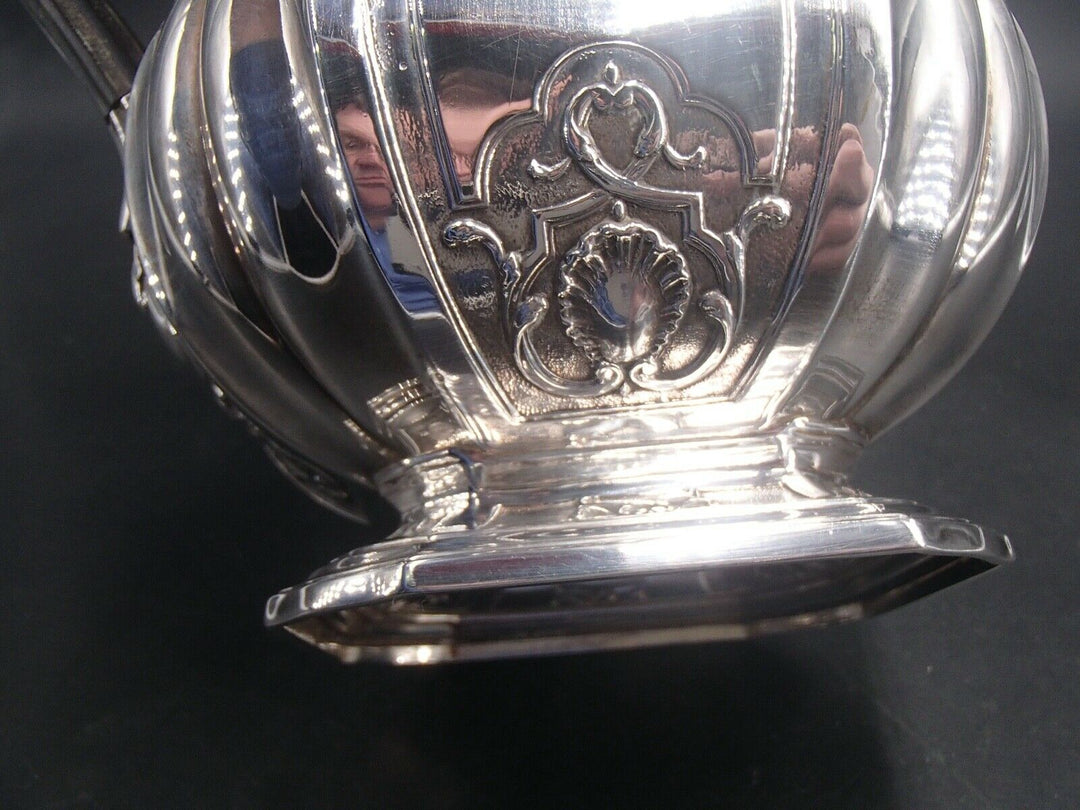 PUIFORCAT RARE CAFETIERE EN ARGENT MASSIF POINCON MINERVE 1 ER TITRE MASCARON