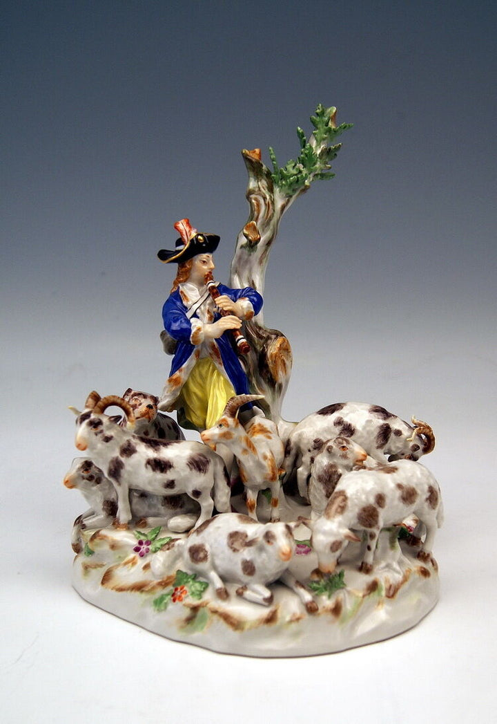 MEISSEN マイセン FIGUR SCHÄFER SCHAFE ZIEGEN HUND SHEPHERD SHEEP GOATS MNR: 61092