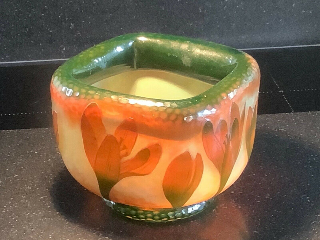 DAUM NANCY - Art Nouveau cameo glass bowl