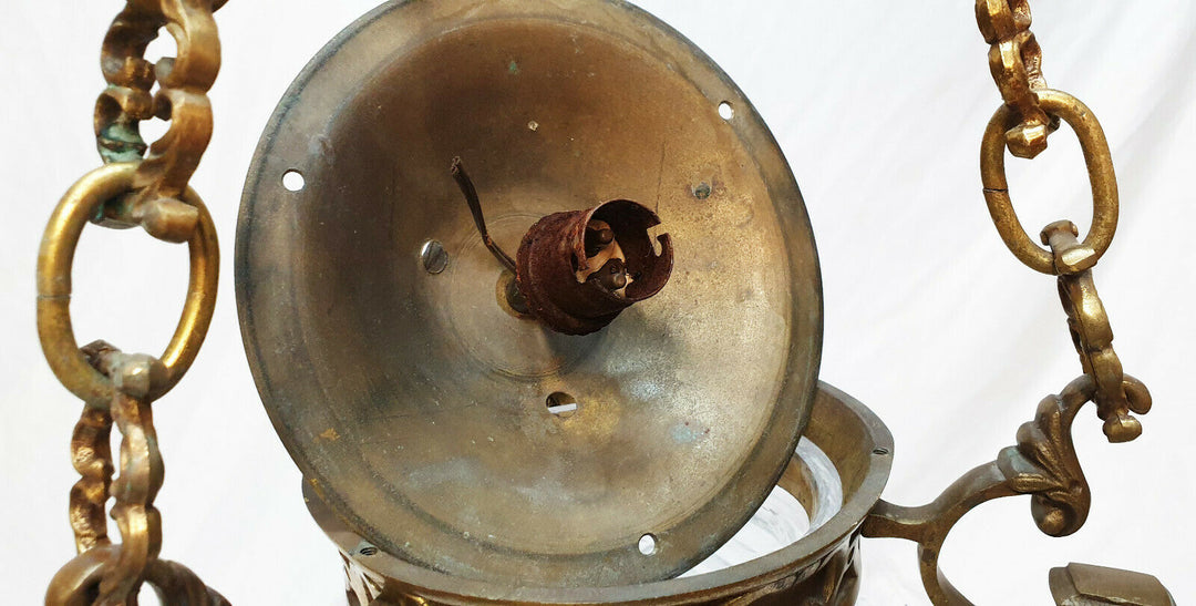 lanterne lustre d’alcôve en cristal moulé et bronze vers 1900 Baccarat