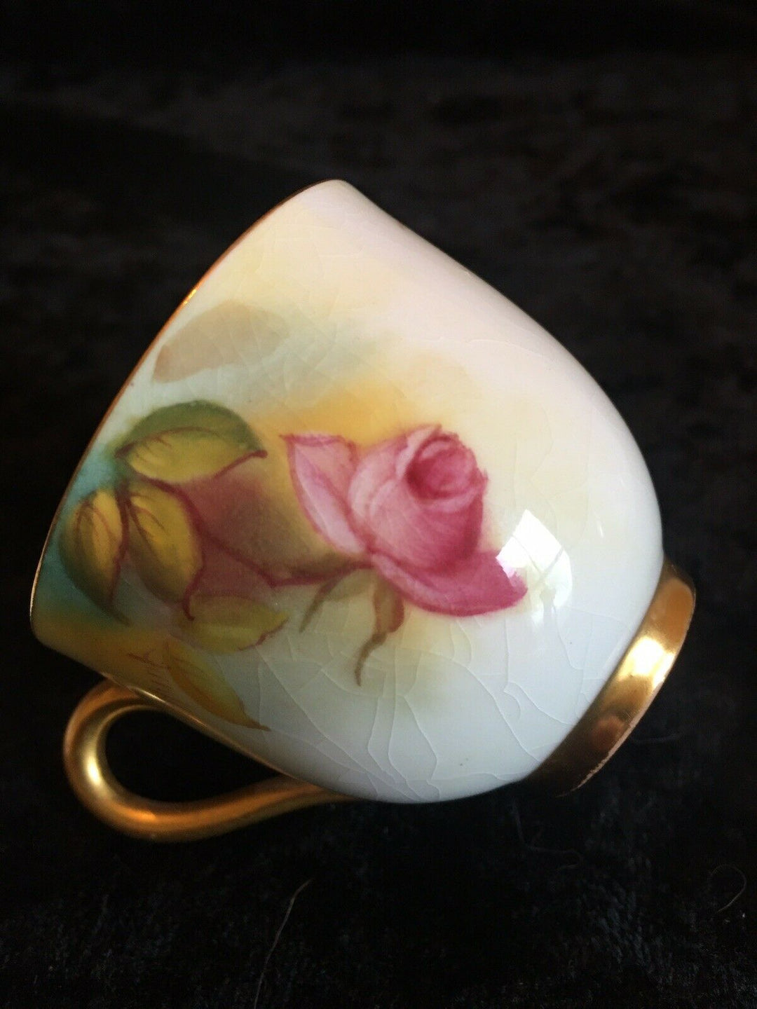 ROYAL WORCESTER ROSES CABINET CUP & SAUCER, WITH GOLD GILT PUCE BACKSTAMP