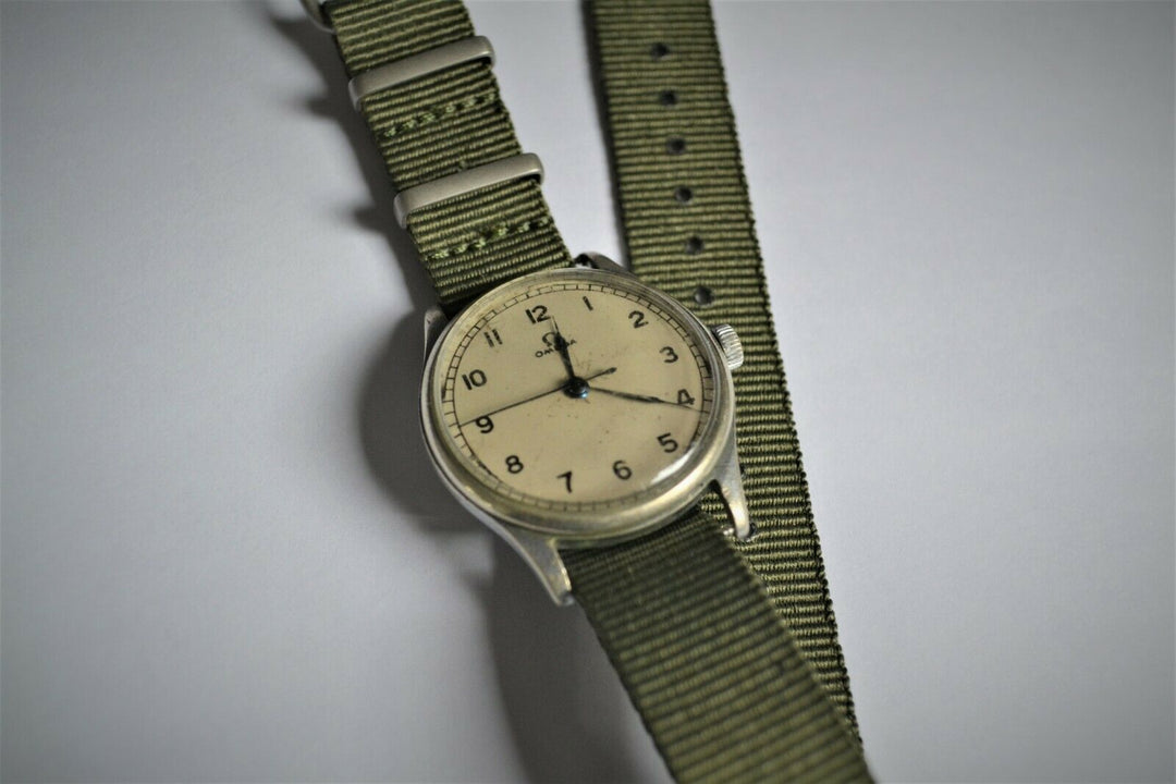 ヴィンテージ　オメガ　ミリタリーウォッチ6B/159