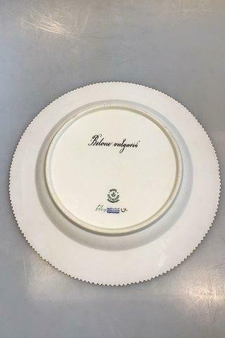 Royal Copenhagen Flora Danica Fish Plate No 19/3549