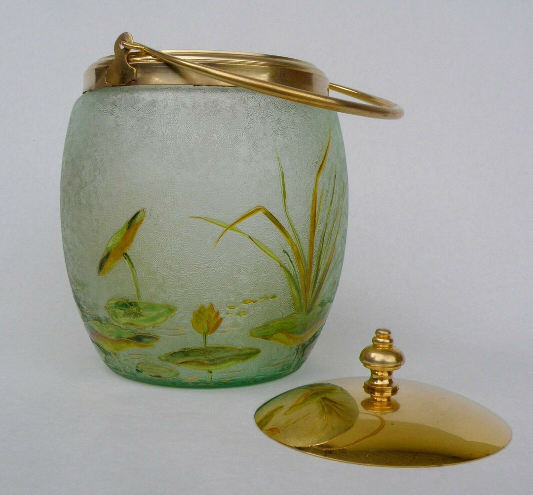 Baccarat ?Saint Louis ? Fabulous Art Nouveau Candy Box Acid Engraved Lilies