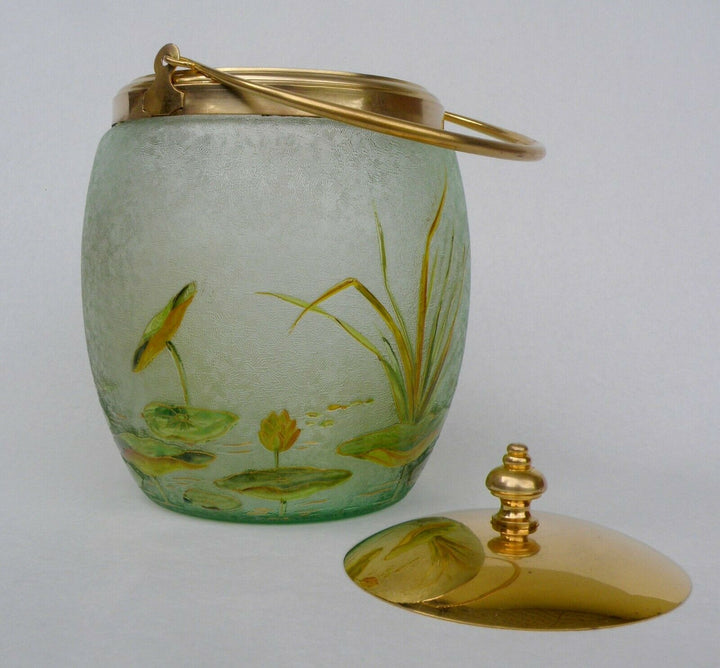 Baccarat ?Saint Louis ? Fabulous Art Nouveau Candy Box Acid Engraved Lilies